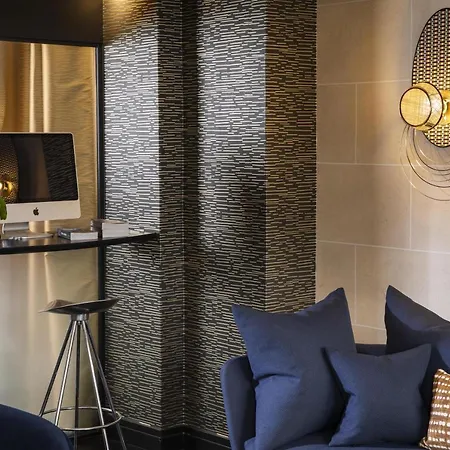 オテル エリゼ レジャンシア 4*