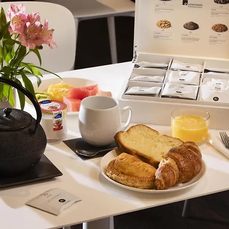 ホテル オテル エリゼ レジャンシア 4*