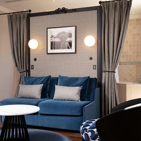 オテル エリゼ レジャンシア