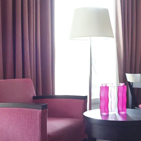 オテル エリゼ レジャンシア パリ