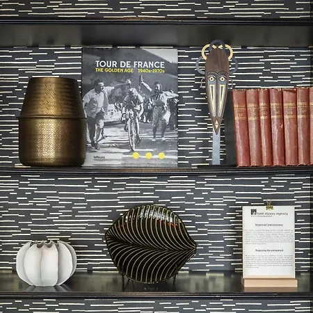 香榭丽舍雷格西亚酒店 酒店