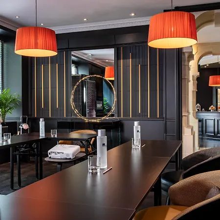 酒店 香榭丽舍雷格西亚酒店 4*