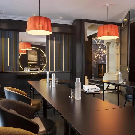 香榭丽舍雷格西亚酒店 4* 巴黎