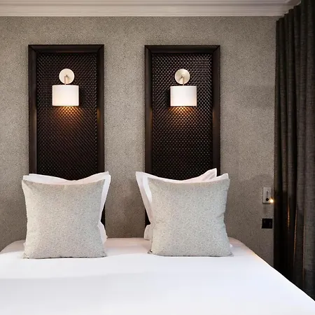 香榭丽舍雷格西亚酒店 4* 巴黎