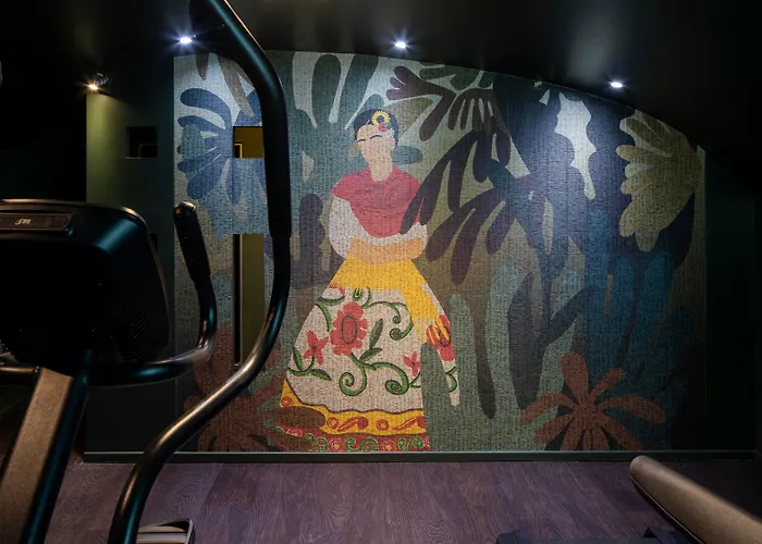 Otel Elysees Regencia