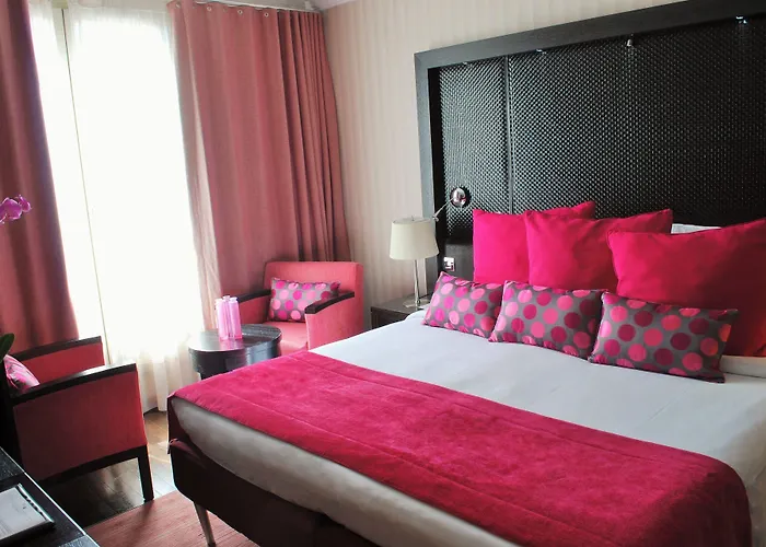 Hotell Elysees Regencia 4*